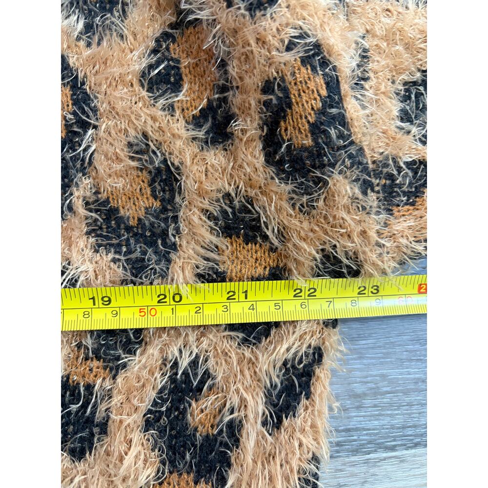 Wonderly Leopard Print Sweater Women’s Large | Soft + Fuzzy Knit - Picture 5 of 5